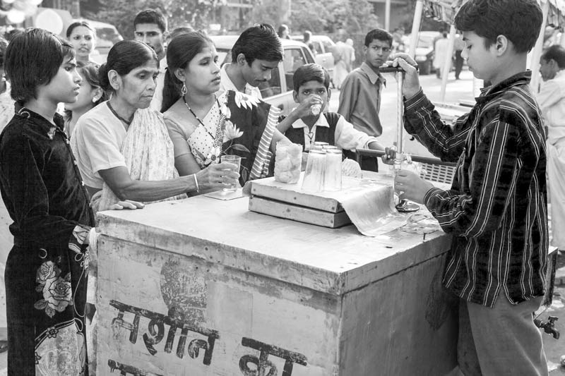 Selling of refrigerated drinking water as a profitable business in Delhi especially in summers